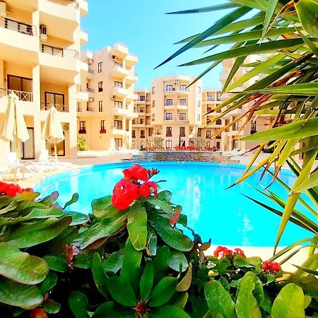 Aqua Tropical Resort Next To Al Gouna 4 0 1 Hurghada Exterior foto